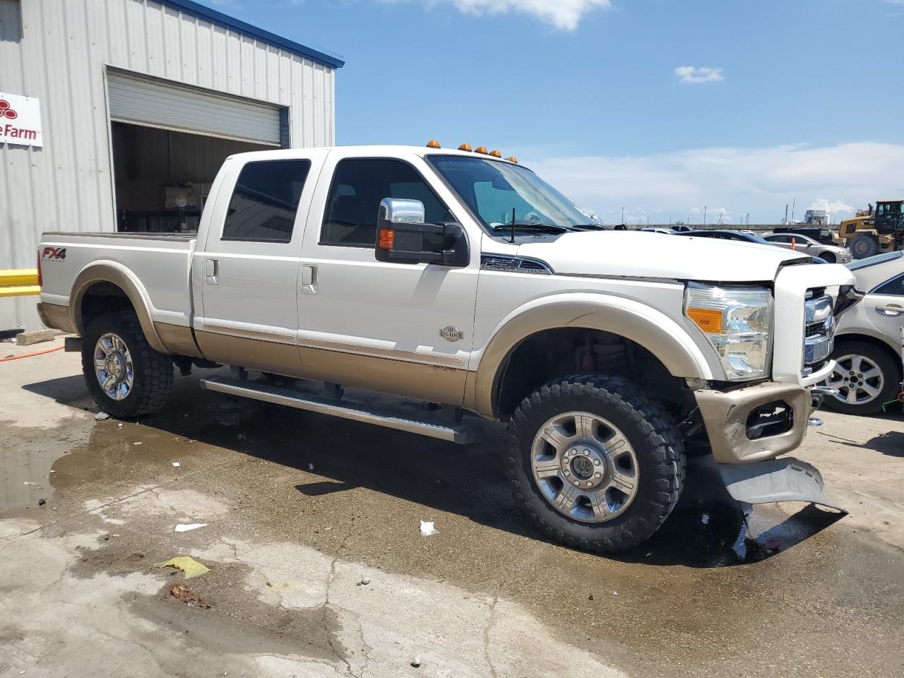 2013 Ford F250 Super Duty - Фото 4