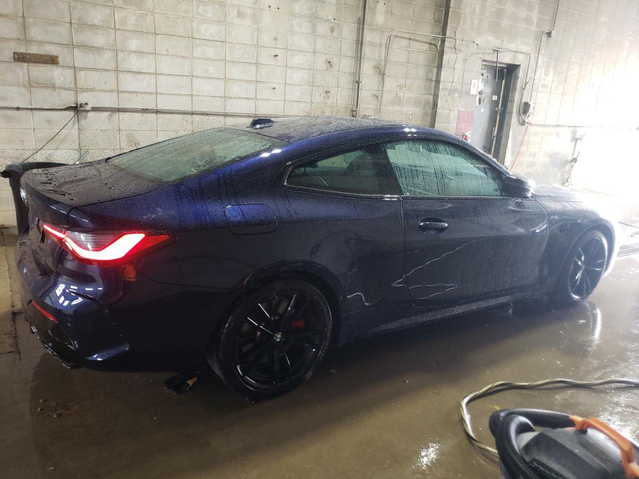 2024 BMW M440Xi - Image 3