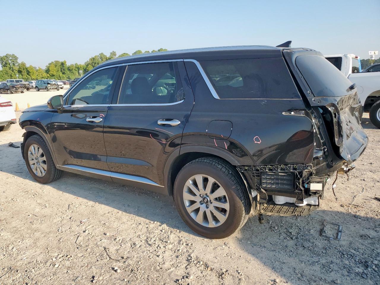 2025 Hyundai Palisade Sel - Image 2