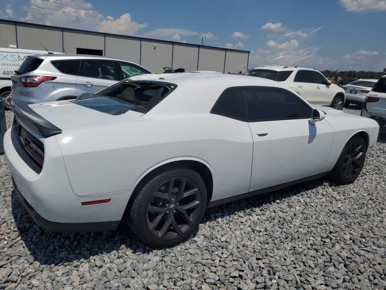 2020 Dodge Challenger Sxt Sxt - Image 3