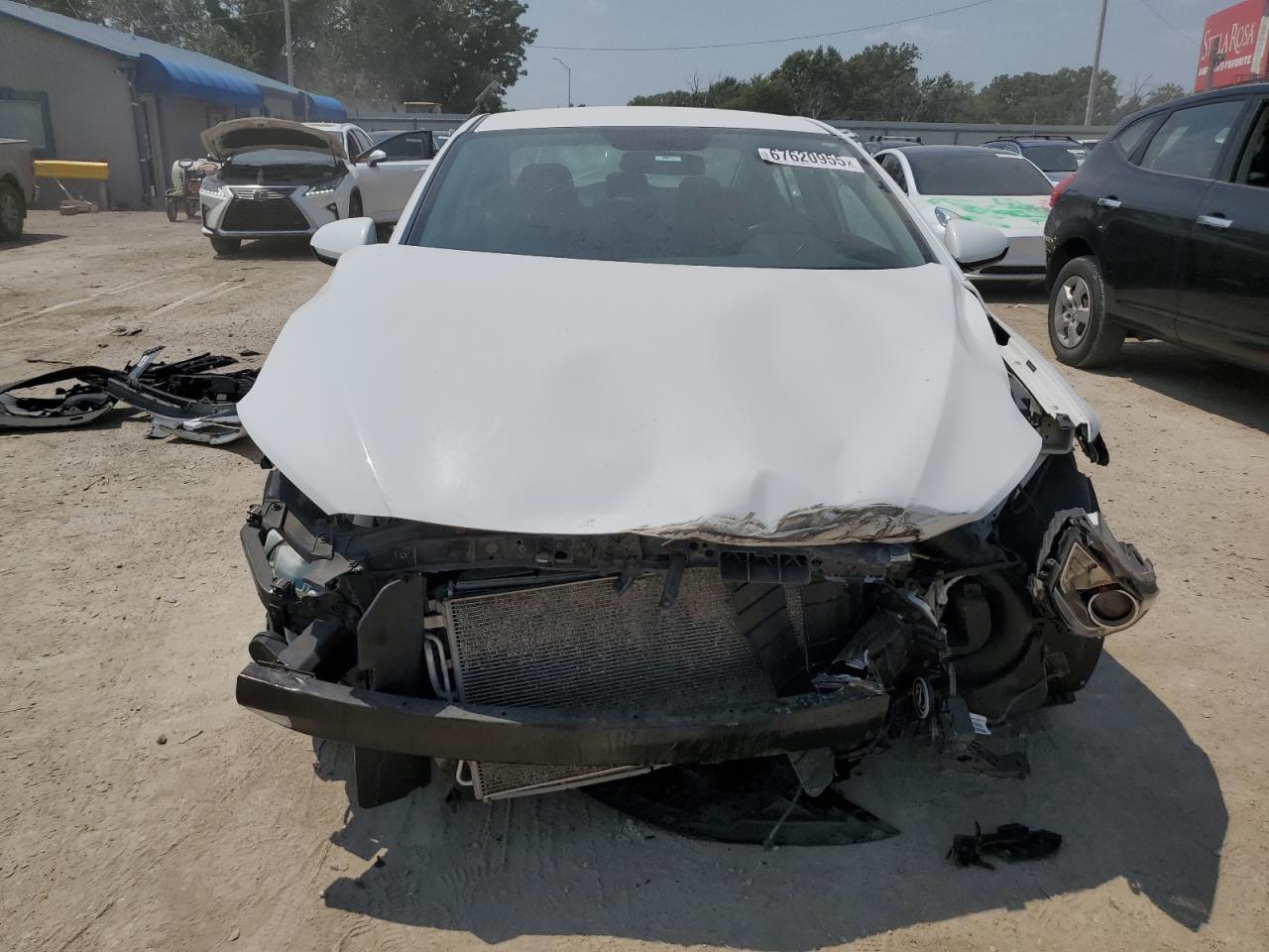 2018 Hyundai Elantra Sel - Фото 5