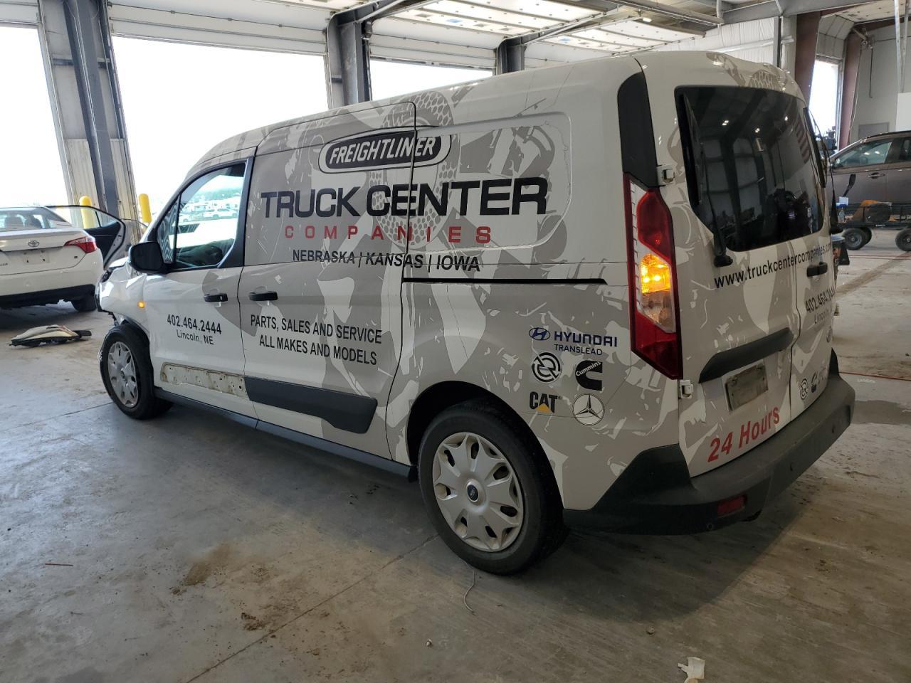 2016 Ford Transit Connect Xlt - Фото 2