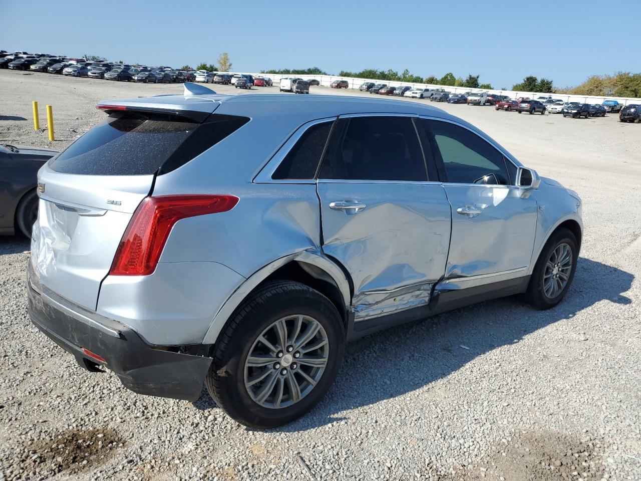 2017 Cadillac Xt5 Luxury - Фото 3