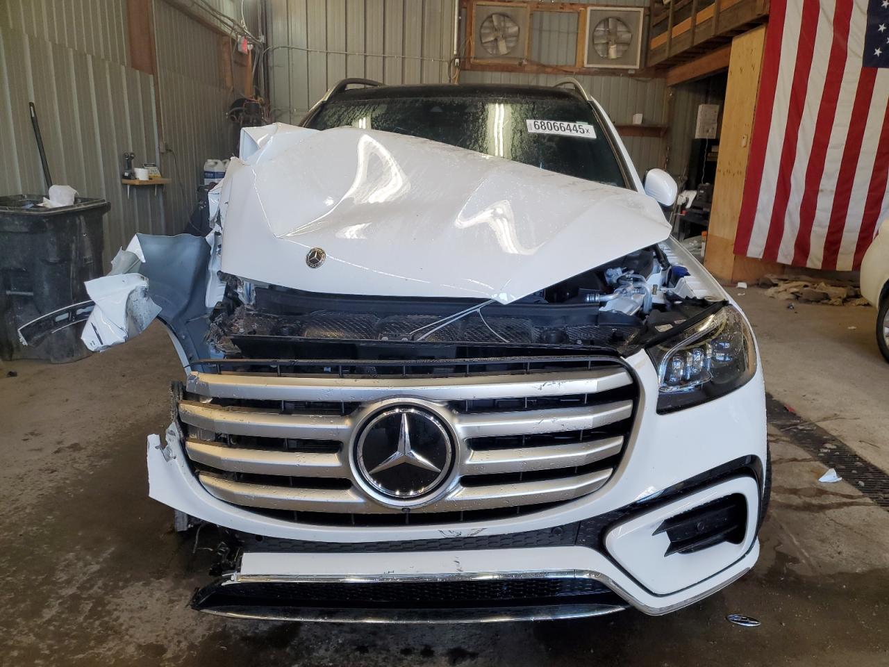 2025 Mercedes-Benz Gls 450 4Matic - Image 5