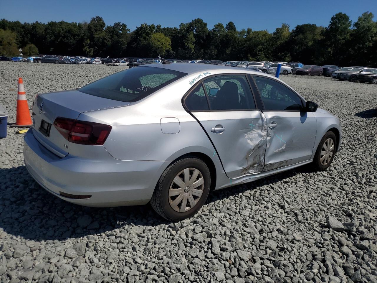 2016 Volkswagen Jetta S - Фото 3