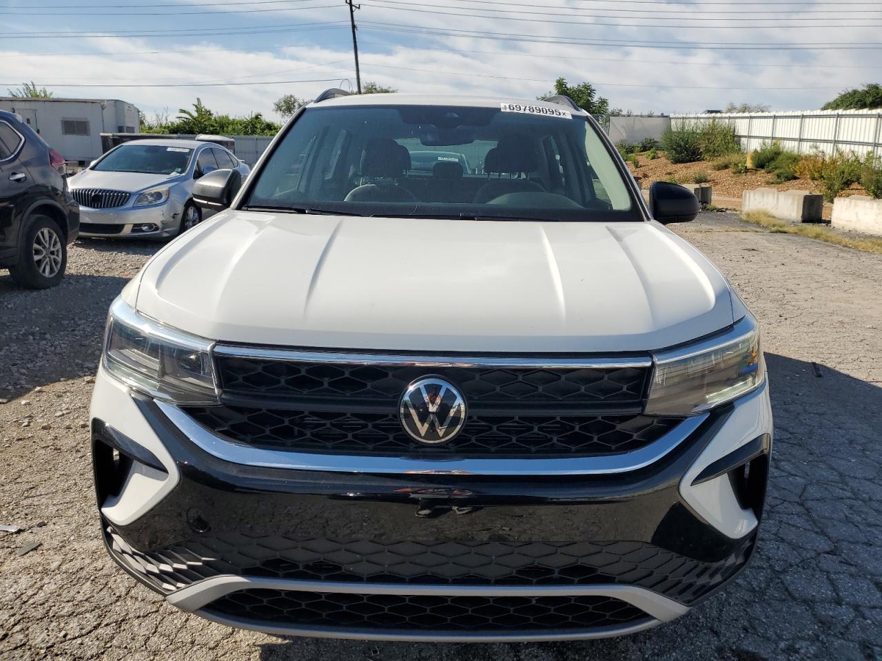 2023 Volkswagen Taos S - Фото 5