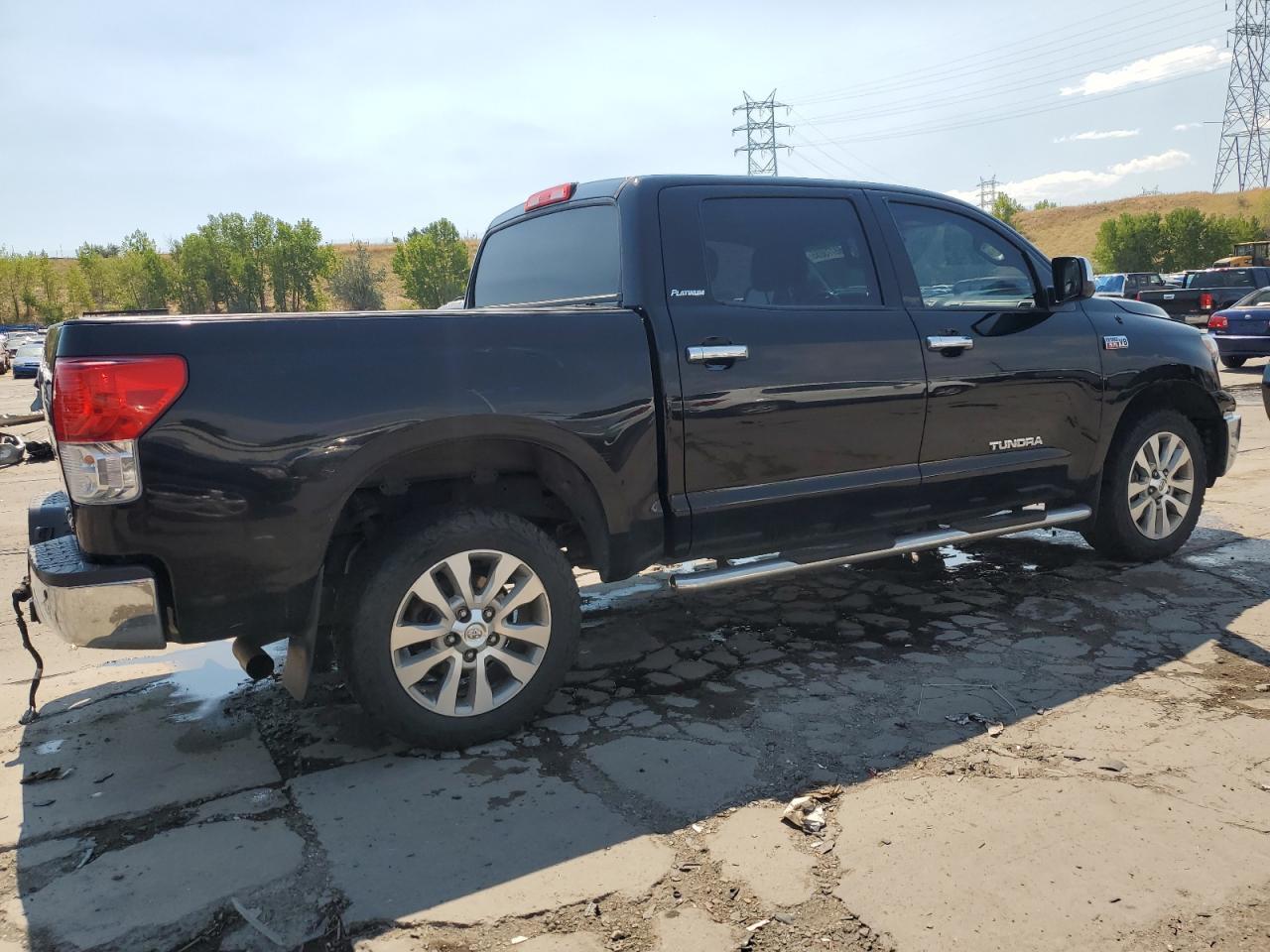 2013 Toyota Tundra Crewmax Limited - Image 3