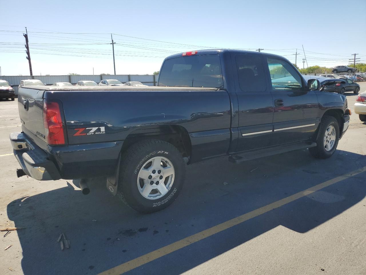 2005 Chevrolet Silverado K1500 - Image 3