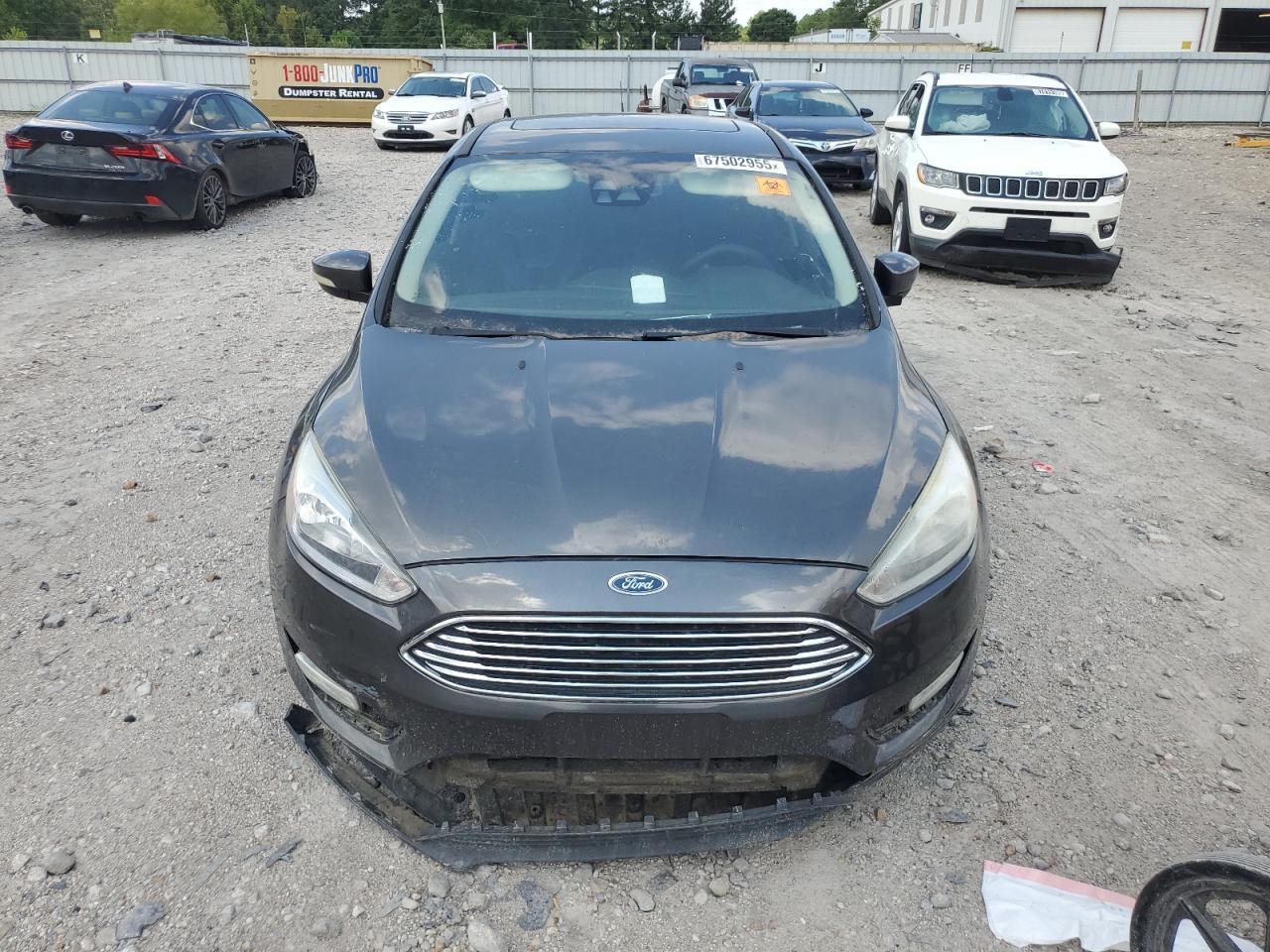 2017 Ford Focus Titanium - Фото 5