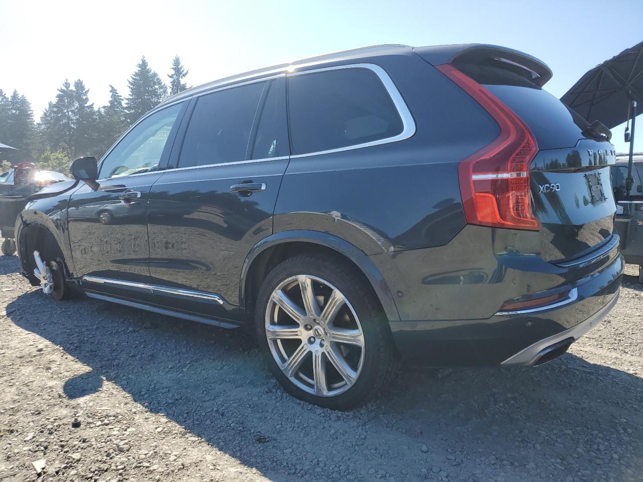 2017 Volvo Xc90 T6 - Фото 2