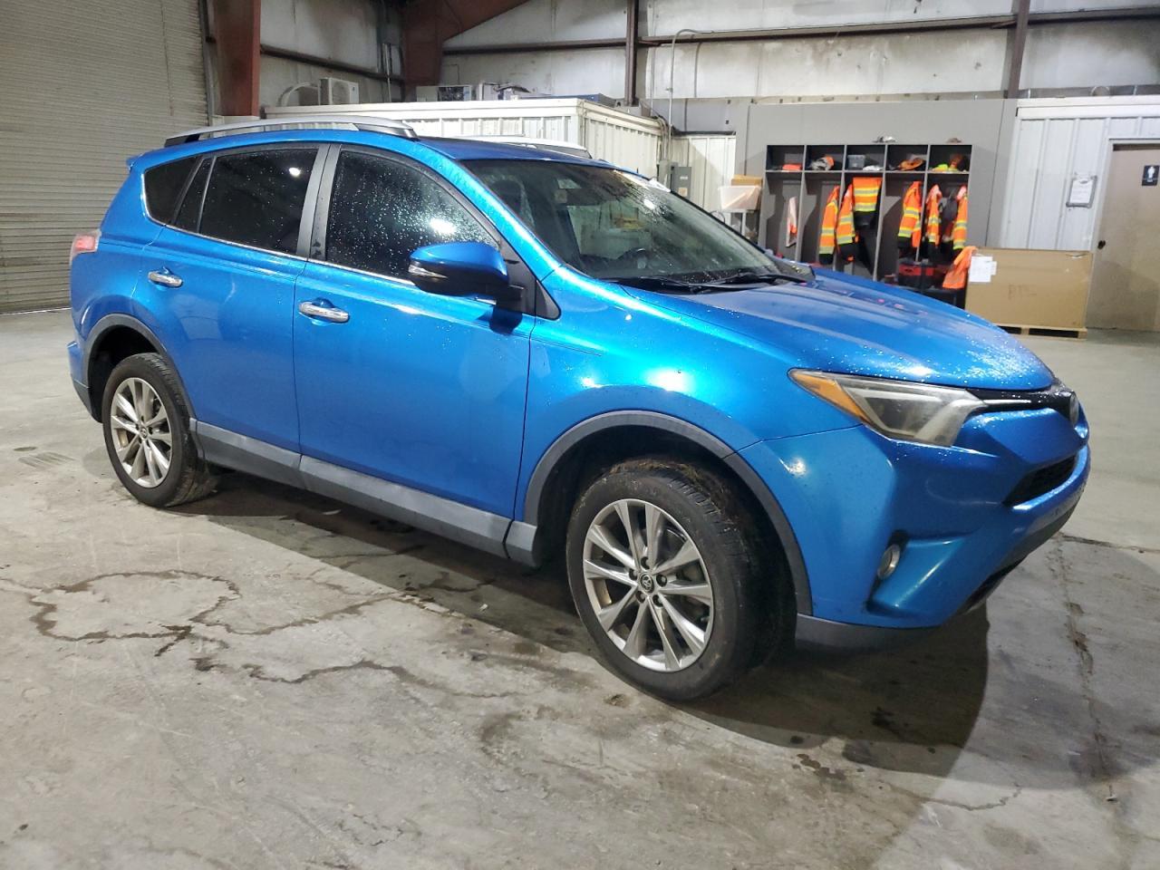 2017 Toyota Rav4 Limited - Фото 4