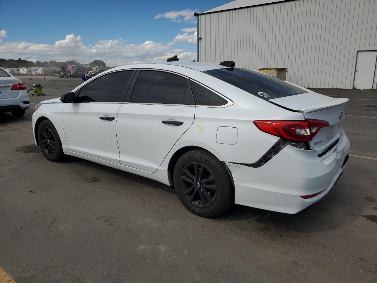 2015 Hyundai Sonata Se - Фото 2