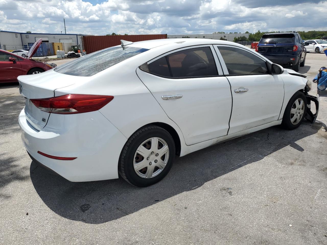 2017 Hyundai Elantra Se - Фото 3