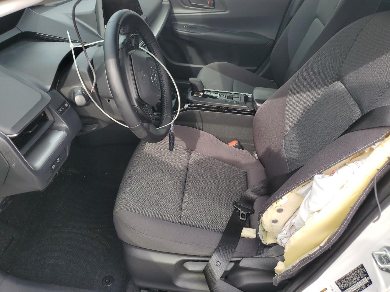 2024 Toyota Prius Le - Фото 7