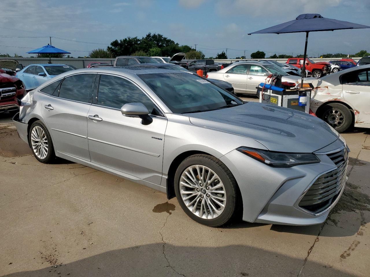 2019 Toyota Avalon Xle - Фото 4