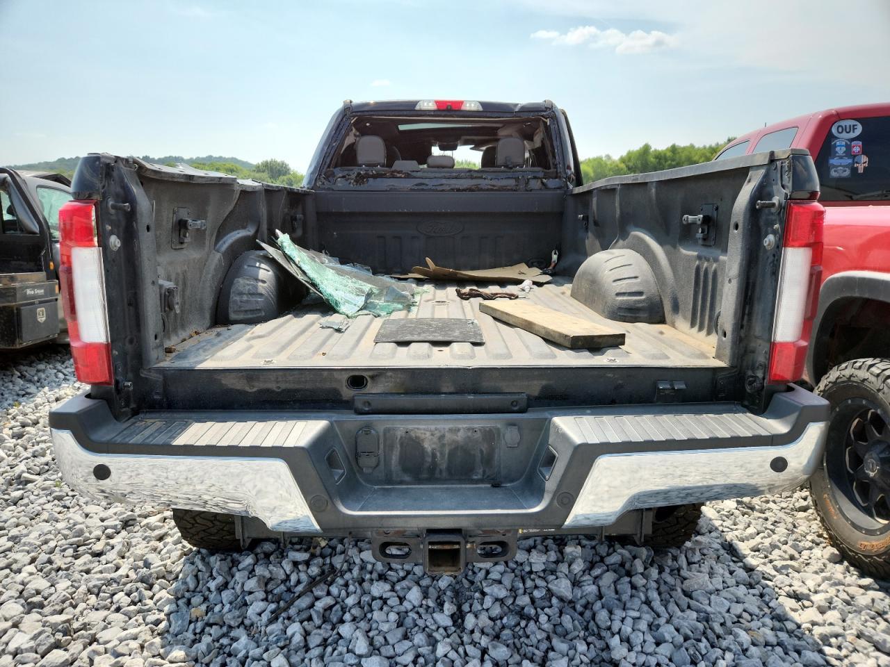 2017 Ford F350 Super Duty - Image 6