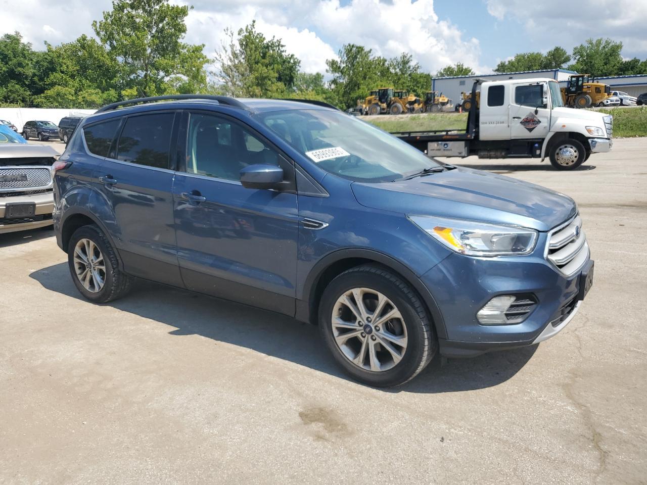 2018 Ford Escape Se - Фото 4