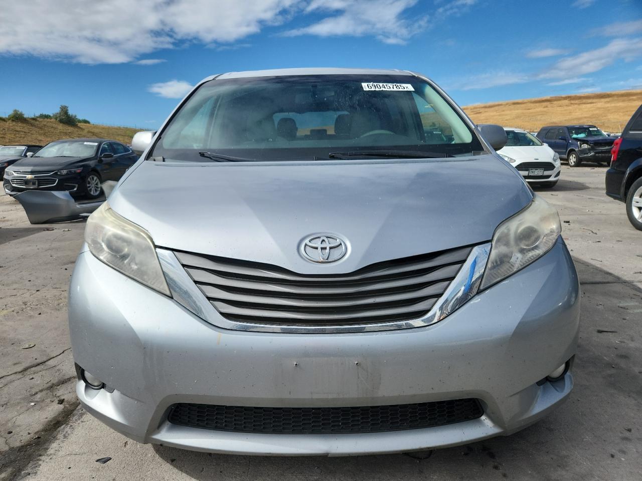 2011 Toyota Sienna Xle - Фото 5