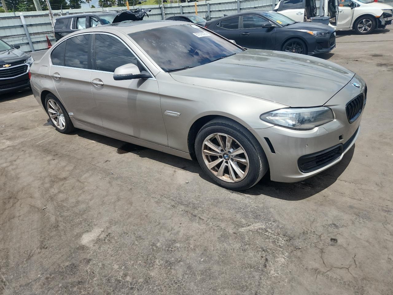 2014 BMW 528 I - Фото 4