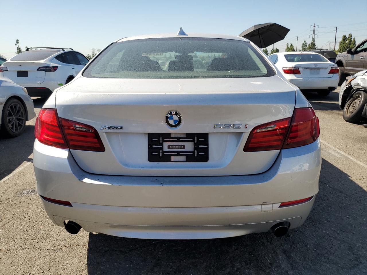2013 BMW 535 Xi - Фото 6