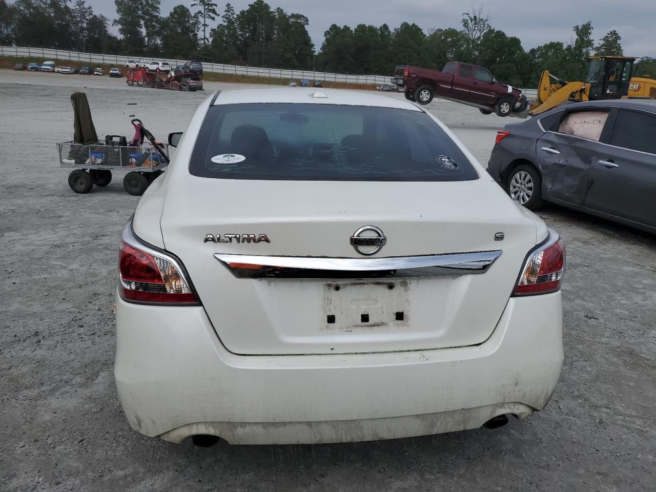 2015 Nissan Altima 2.5 - Фото 6