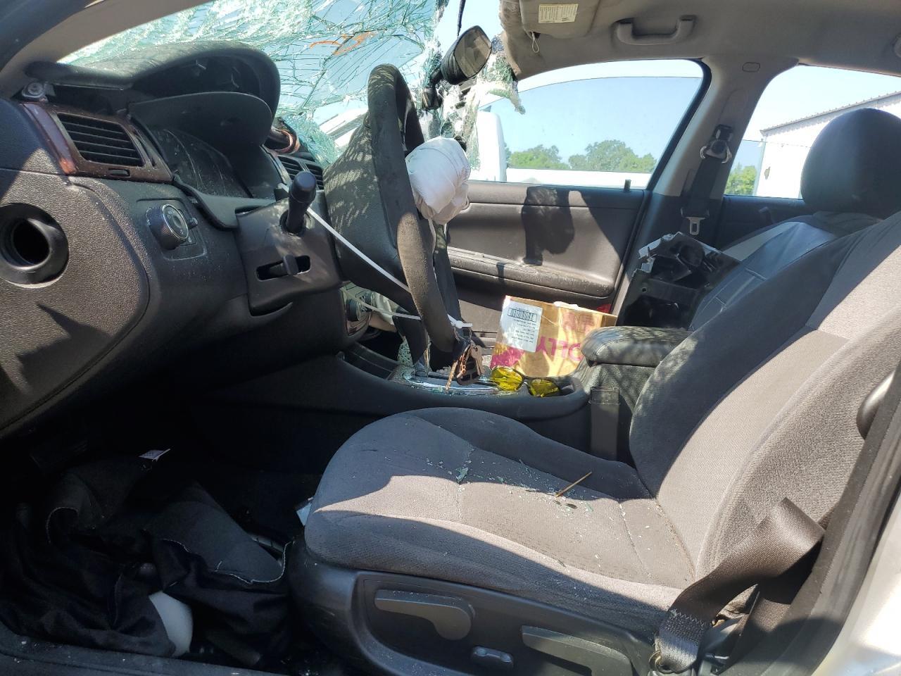 2009 Chevrolet Impala 1Lt - Фото 7