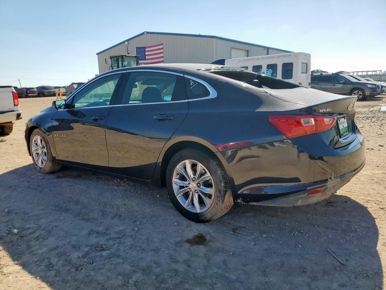 2023 Chevrolet Malibu Lt - Фото 2