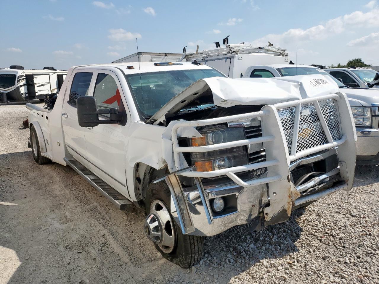 2015 Chevrolet Silverado K3500 Ltz - Image 4