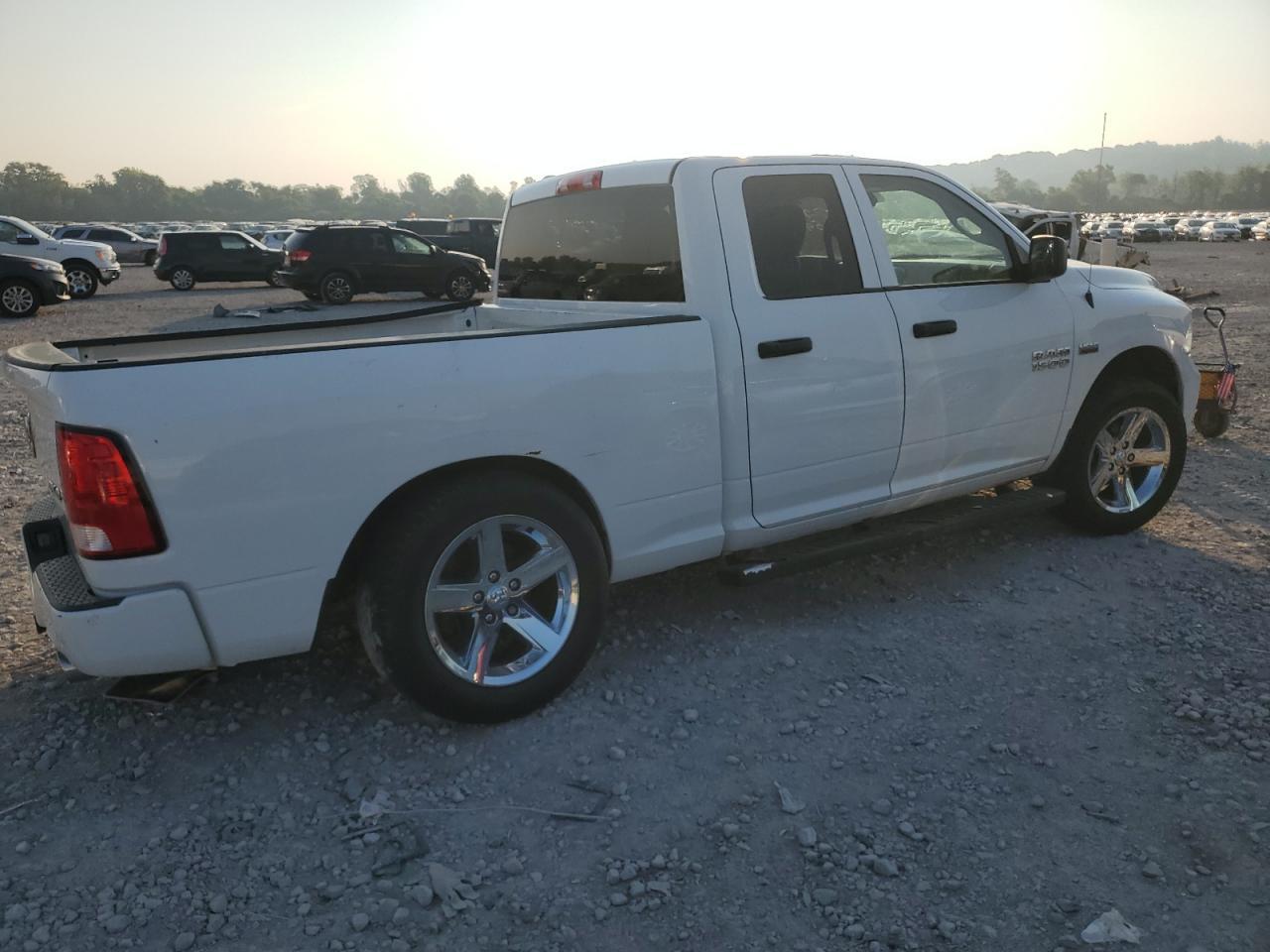 2016 Ram 1500 St - Фото 3
