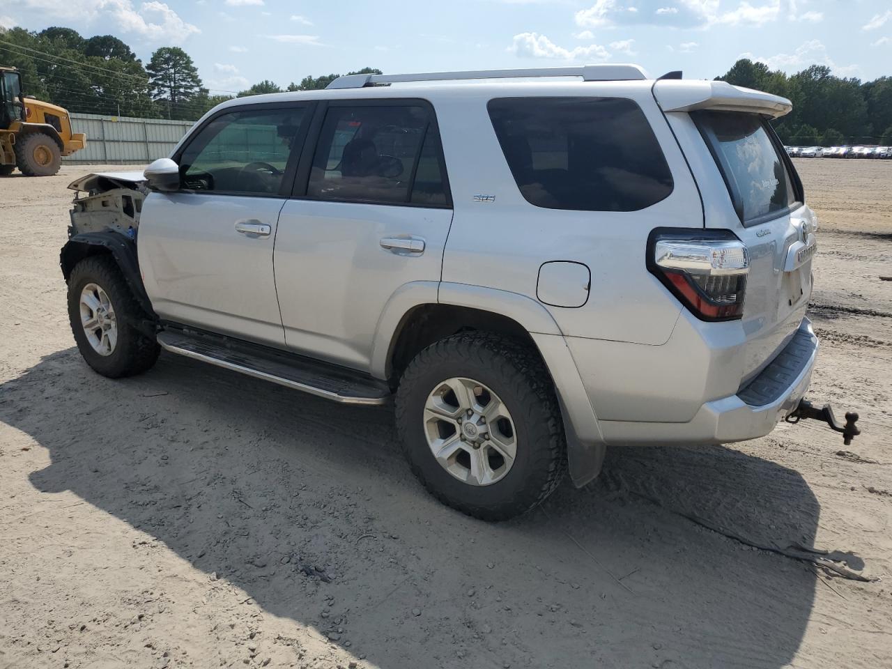 2018 Toyota 4Runner Sr5/Sr5 Premium - Image 2