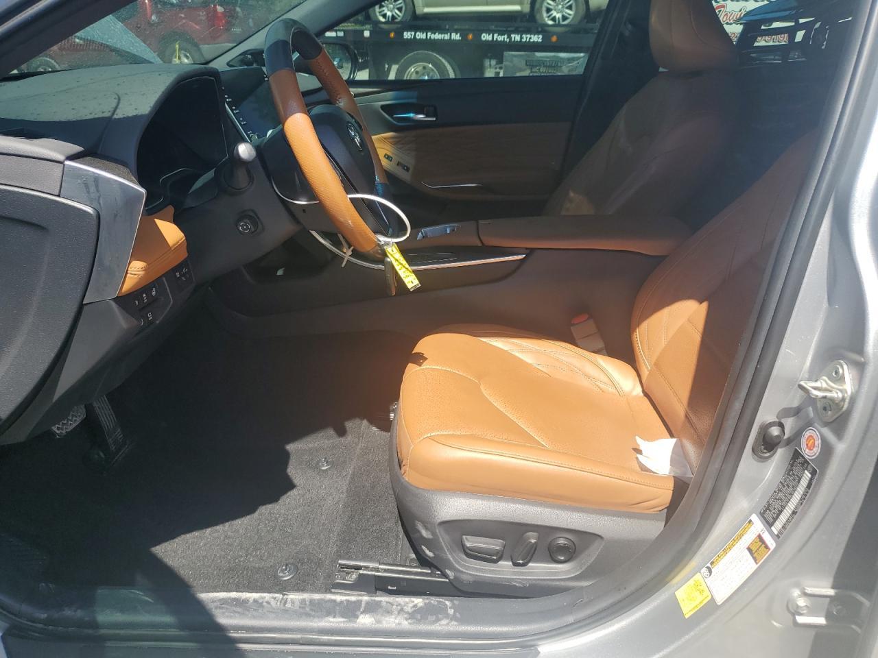 2020 Toyota Avalon Limited - Image 7