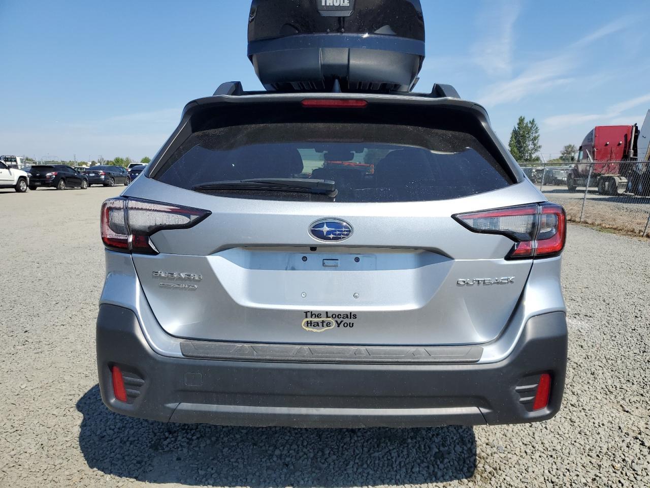 2022 Subaru Outback Premium - Image 6