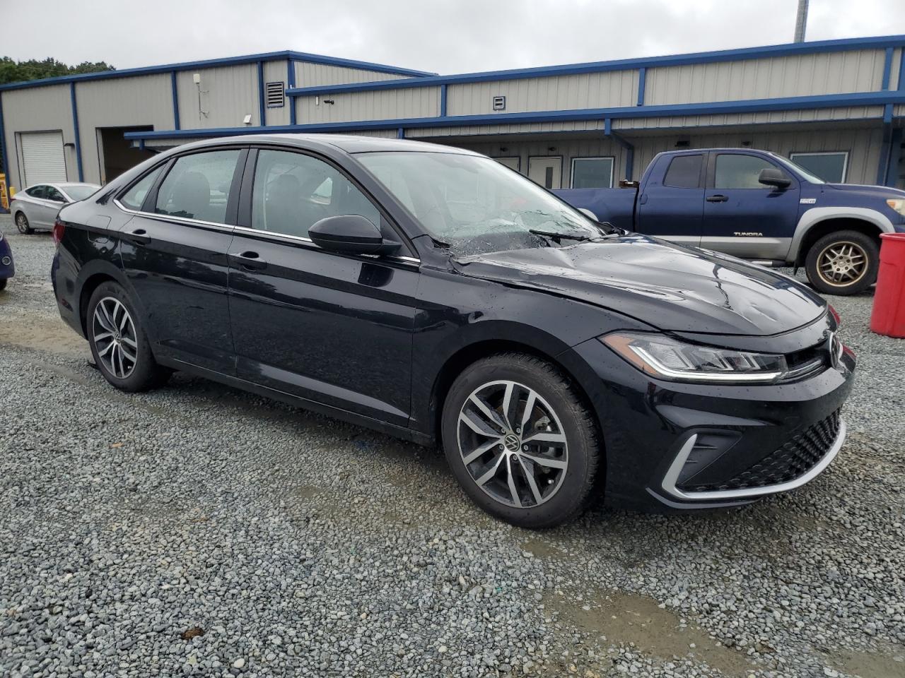 2025 Volkswagen Jetta Se - Image 4