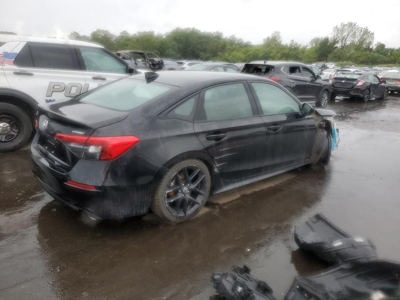 2023 Honda Civic Sport - Image 3