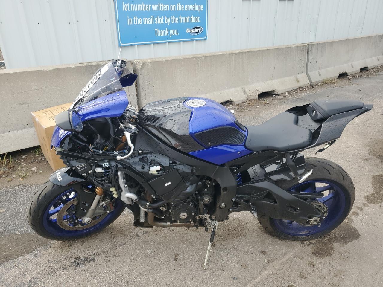 2025 Yamaha Yzf1000 - Image 3