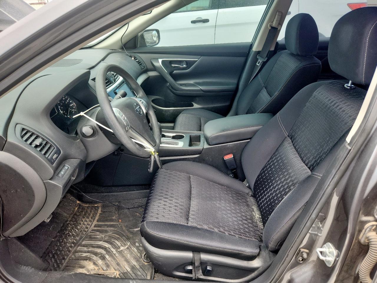 2016 Nissan Altima 2.5 - Фото 7