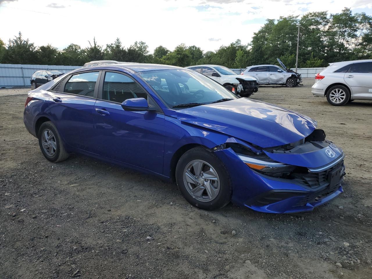 2024 Hyundai Elantra Se - Фото 4