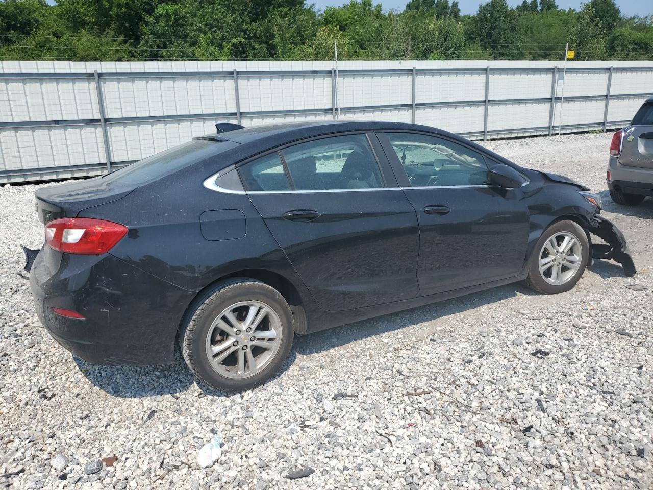 2016 Chevrolet Cruze Lt - Фото 3