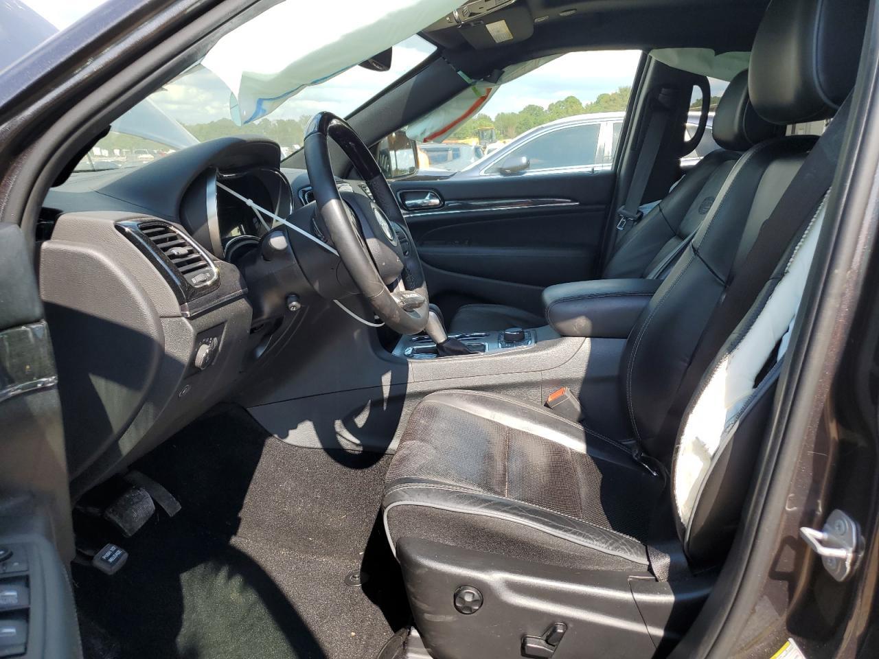 2019 Jeep Grand Cherokee Overland - Image 7