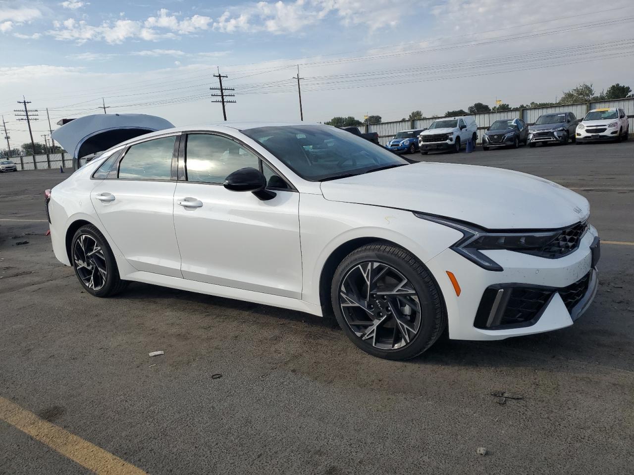 2025 Kia K5 Gt Line - Image 4