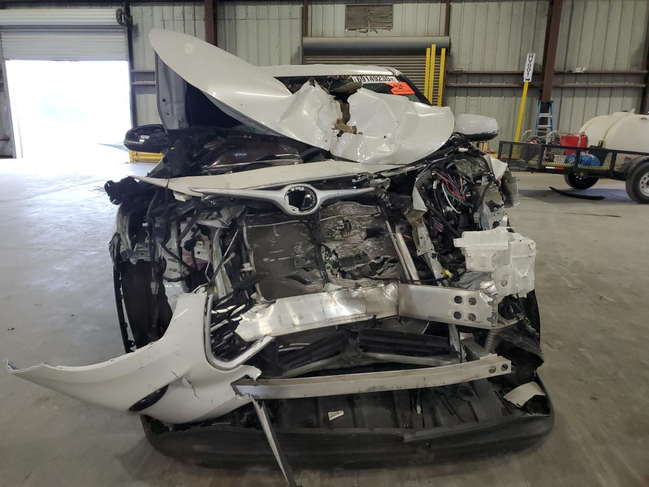 2021 Toyota Highlander L L - Image 5