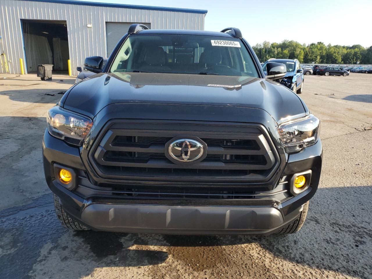 2022 Toyota Tacoma Double Cab - Фото 5