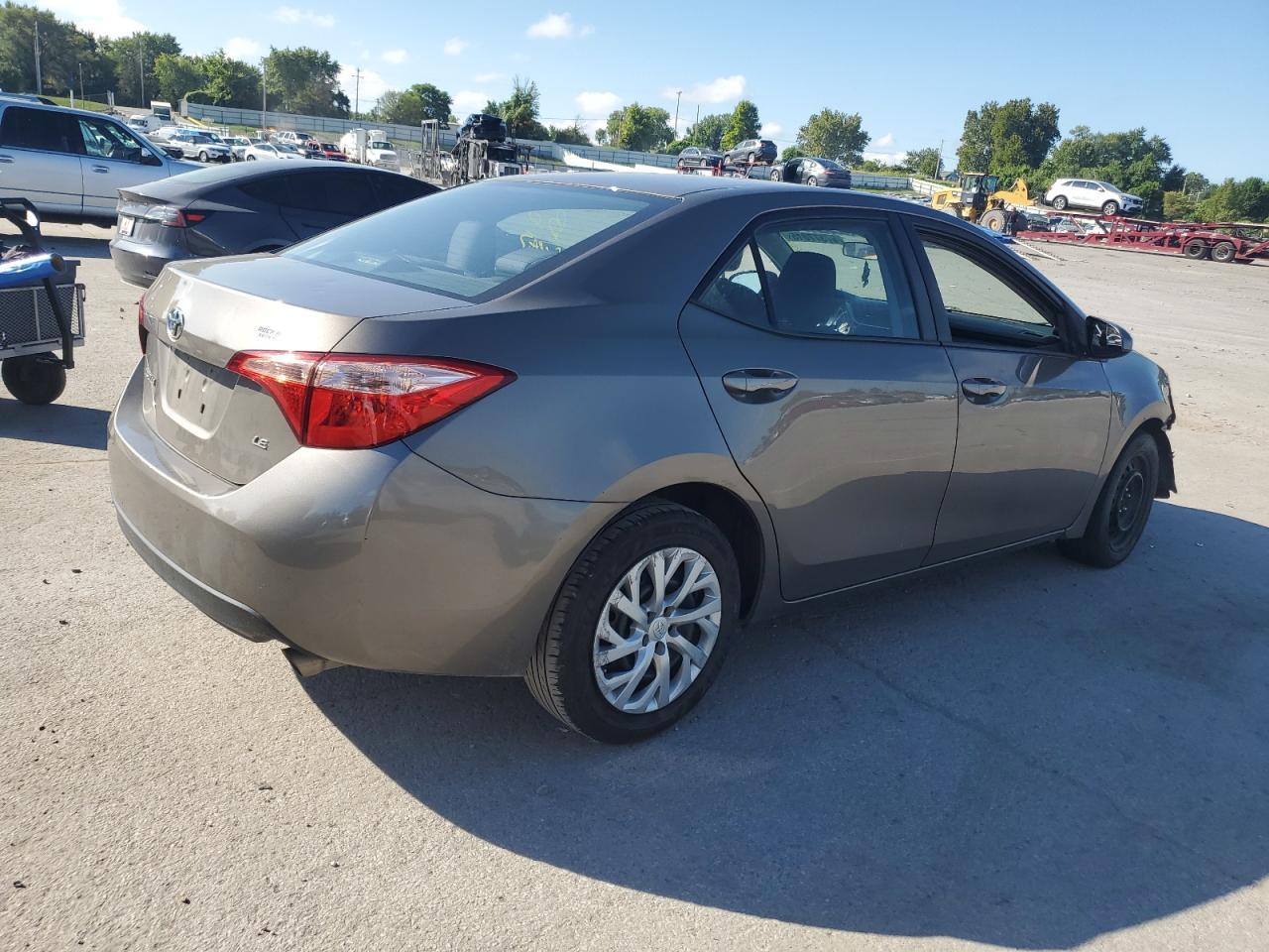 2017 Toyota Corolla L - Фото 3