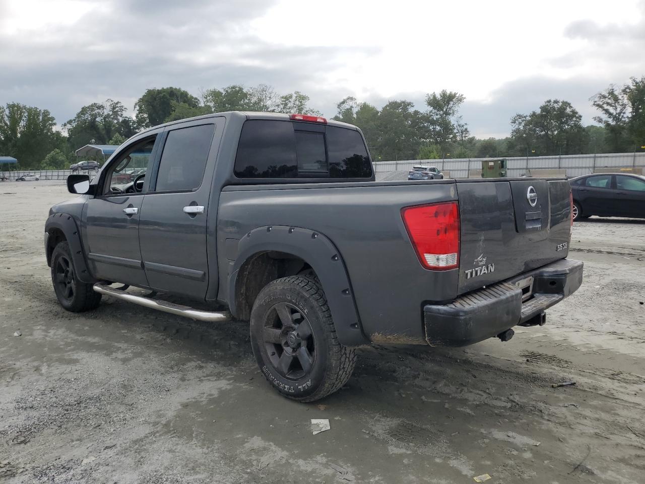 2004 Nissan Titan Xe - Фото 2