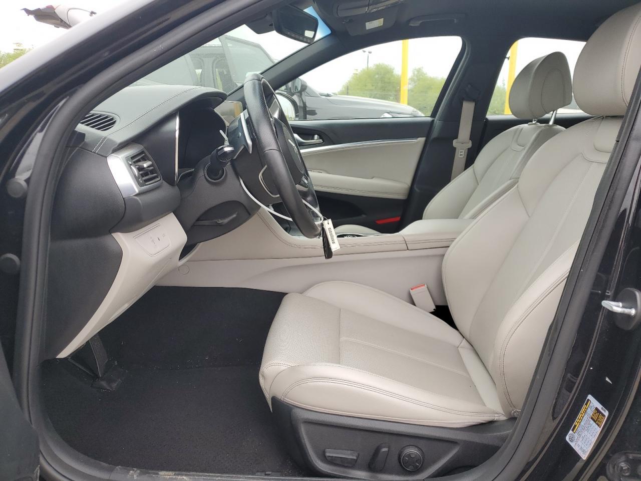 2023 Genesis G70 Base - Image 7