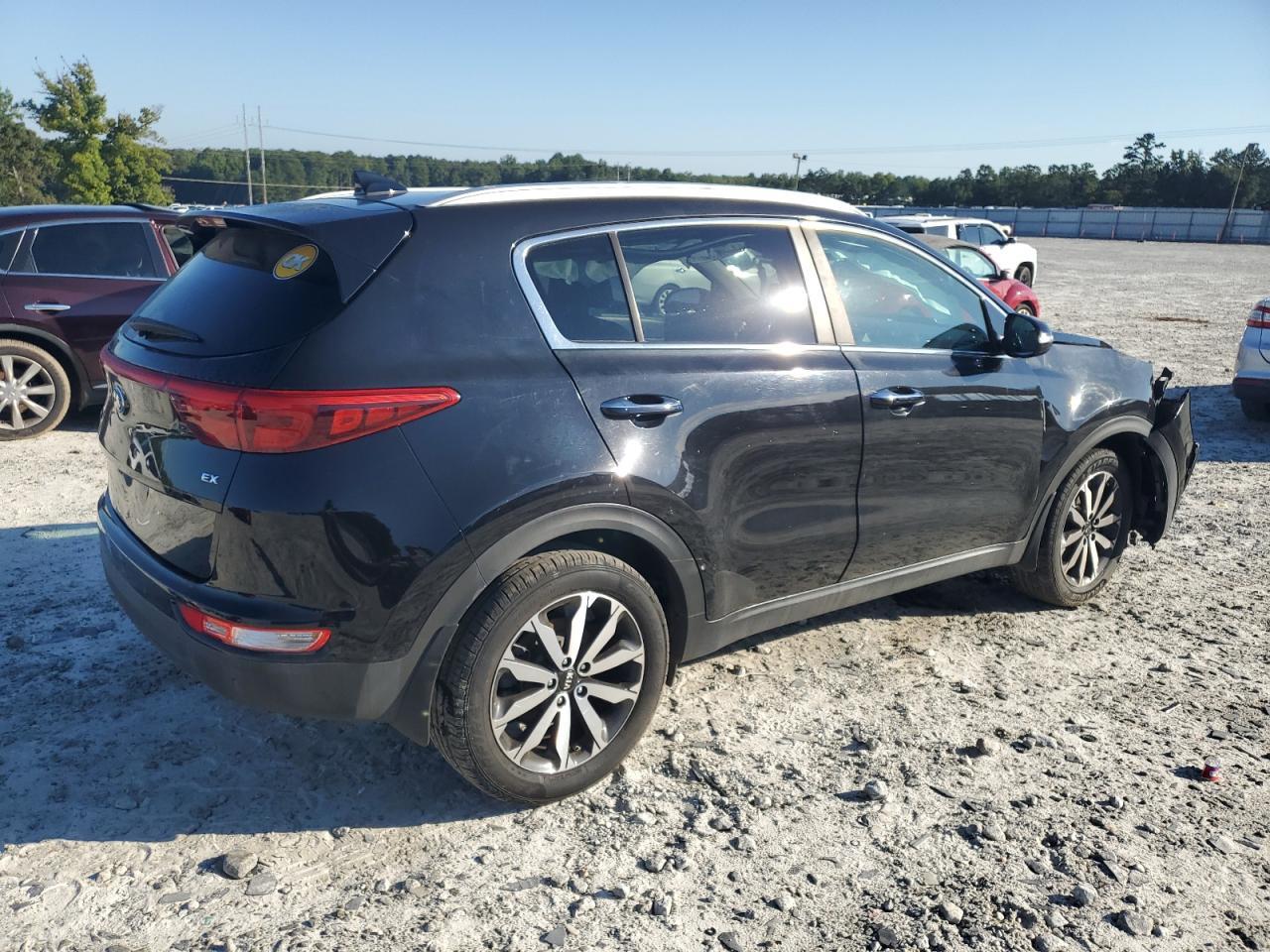 2017 Kia Sportage Ex - Image 3