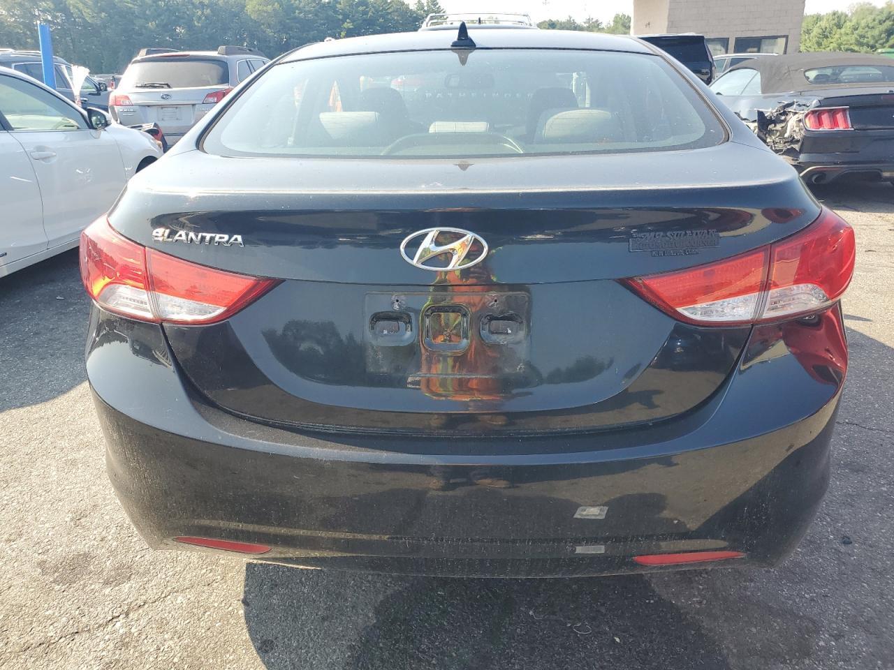 2012 Hyundai Elantra Gls - Фото 6