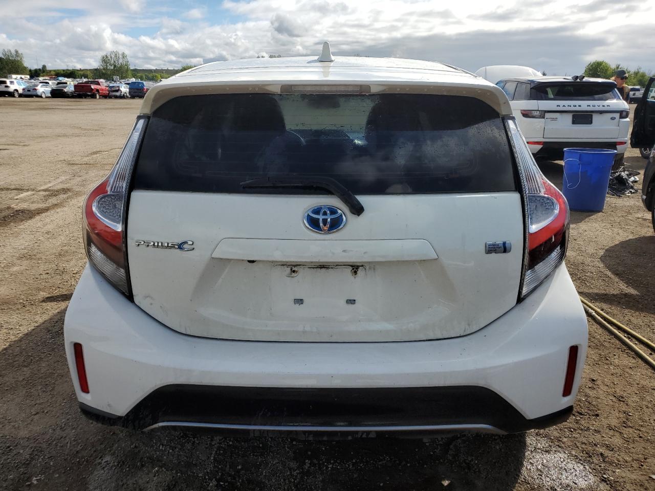 2018 Toyota Prius C - Фото 6