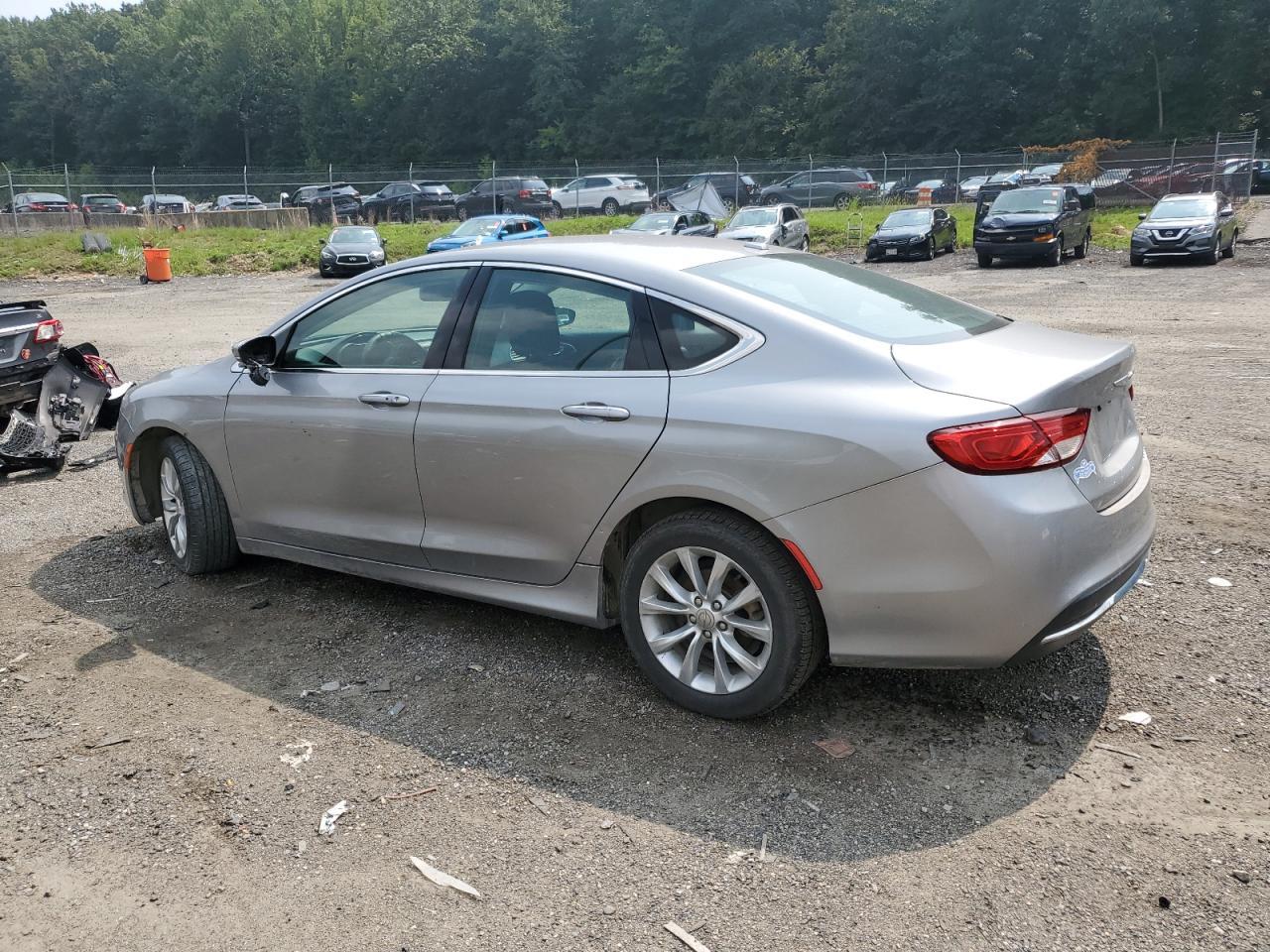 2015 Chrysler 200 C - Фото 2