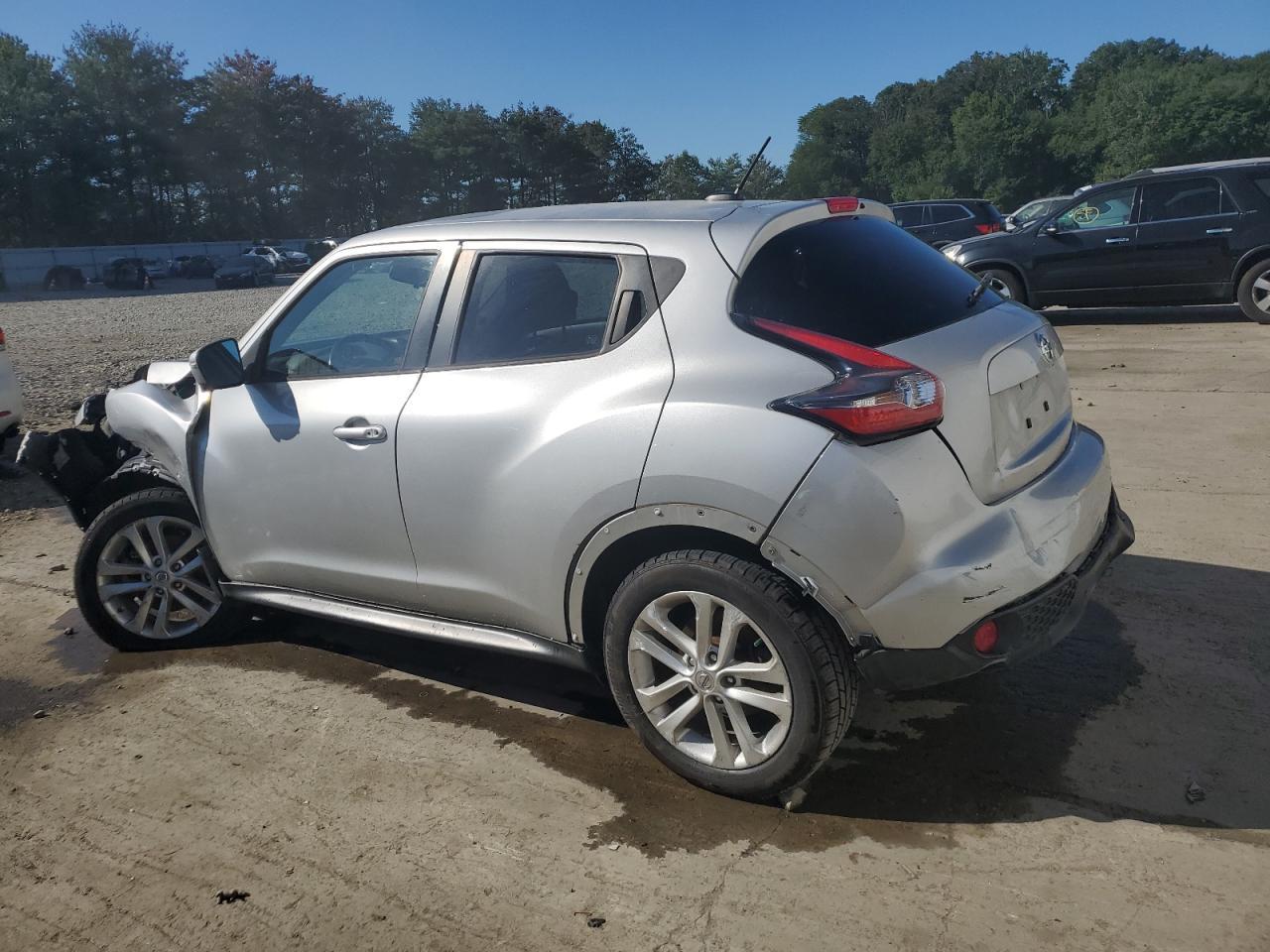 2015 Nissan Juke S - Фото 2